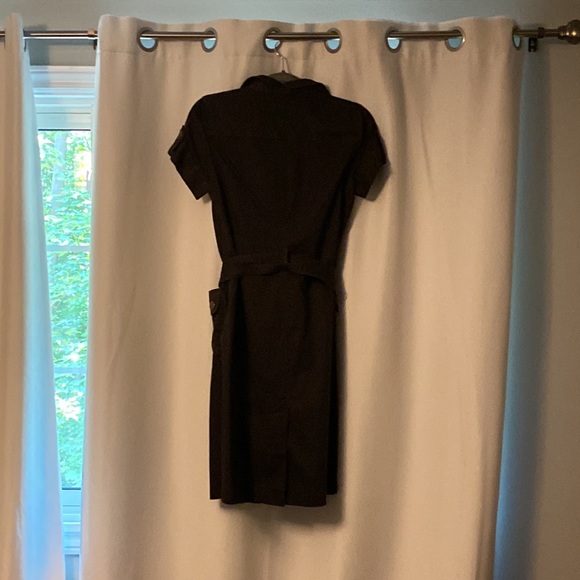 Willi Smith size 6 knee length dress with short sleeves. - Picture 4 of 4